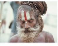 1960ko hamarraldiaren amaieran eta 1970eko hamarraldian zehar hainbat sekta sortu ziren mendebalean ekialdeko erlijioen eraginpean.<br><br>